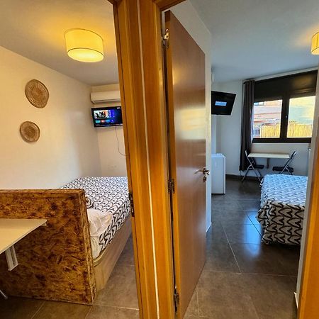 Mt Boutique Suites Y Apartamentos - Adults Only - Матаро Экстерьер фото