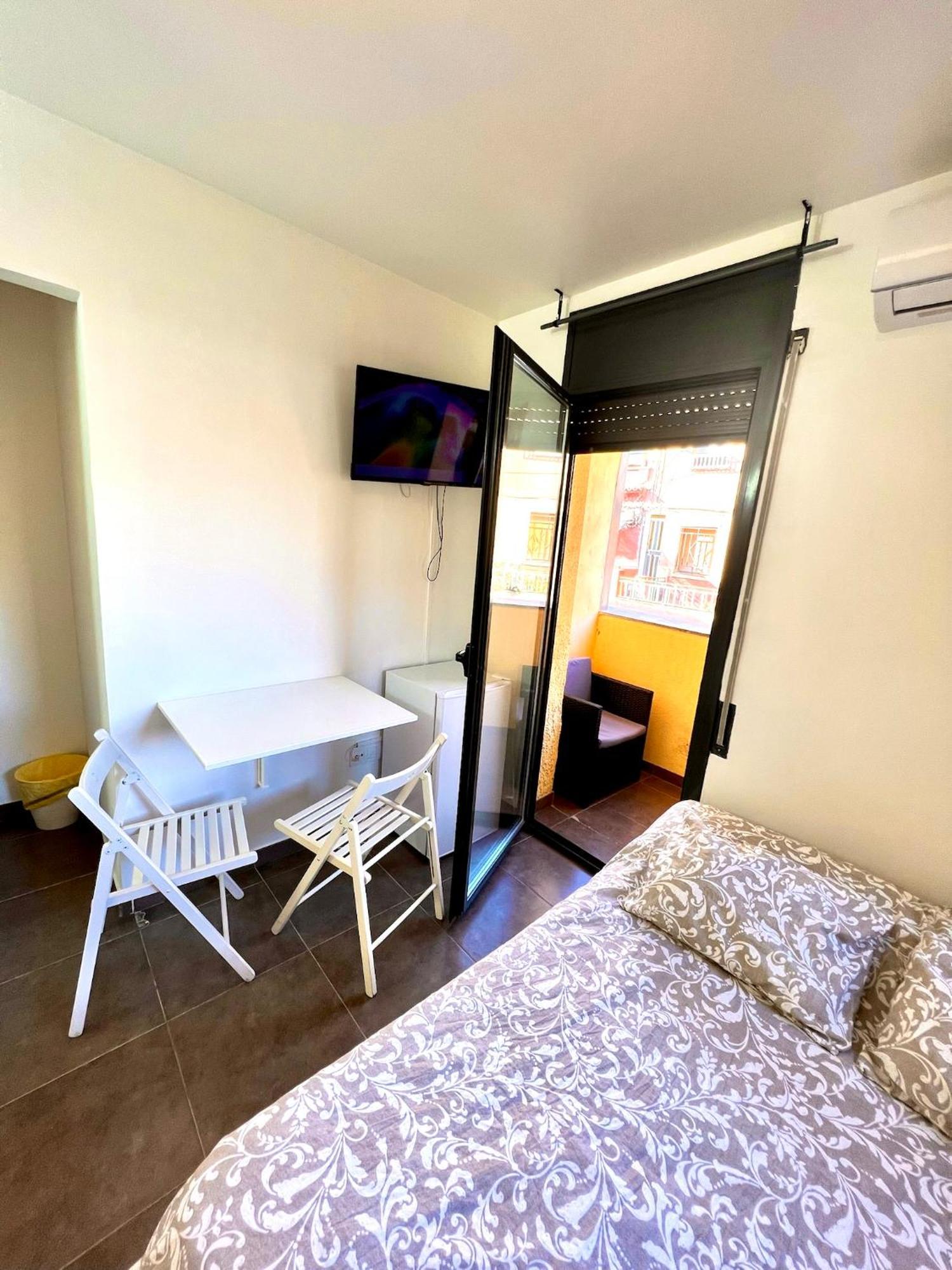 Mt Boutique Suites Y Apartamentos - Adults Only - Матаро Экстерьер фото