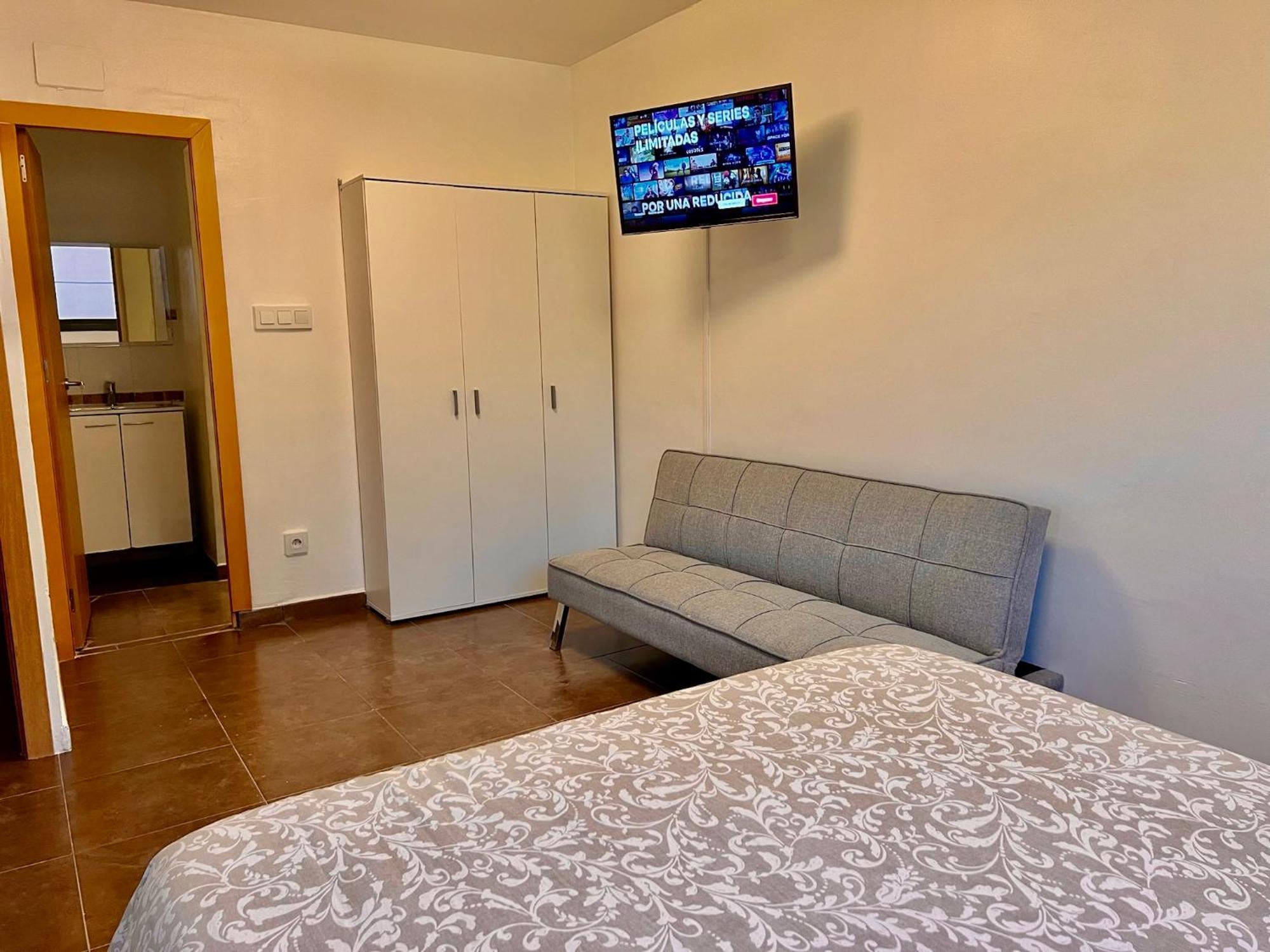 Mt Boutique Suites Y Apartamentos - Adults Only - Матаро Экстерьер фото
