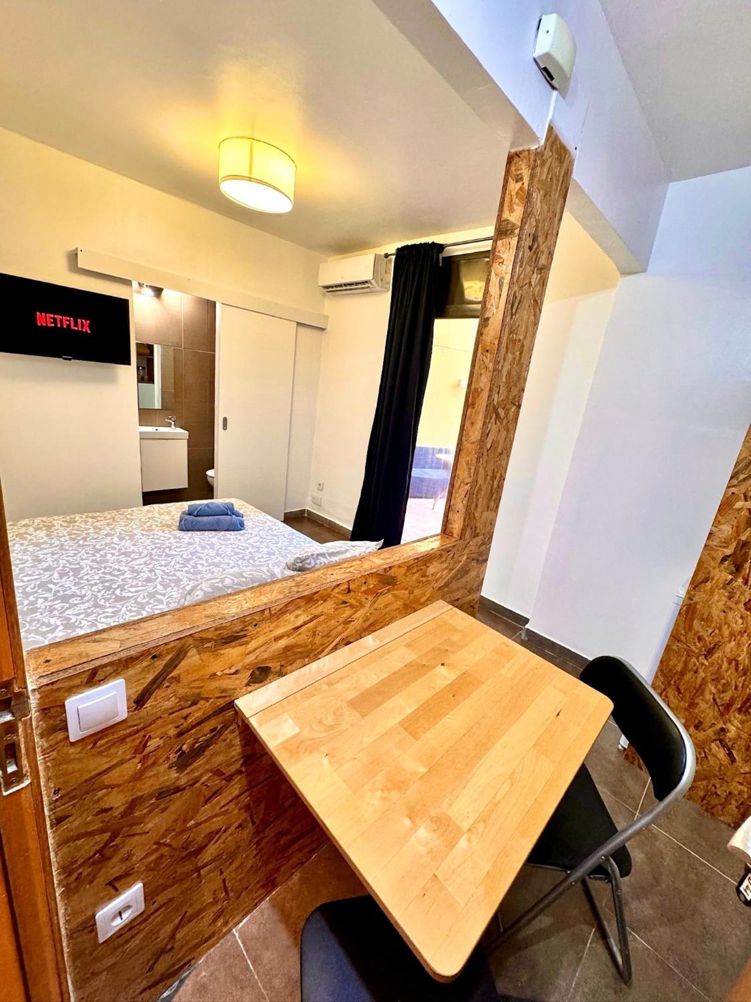 Mt Boutique Suites Y Apartamentos - Adults Only - Матаро Экстерьер фото