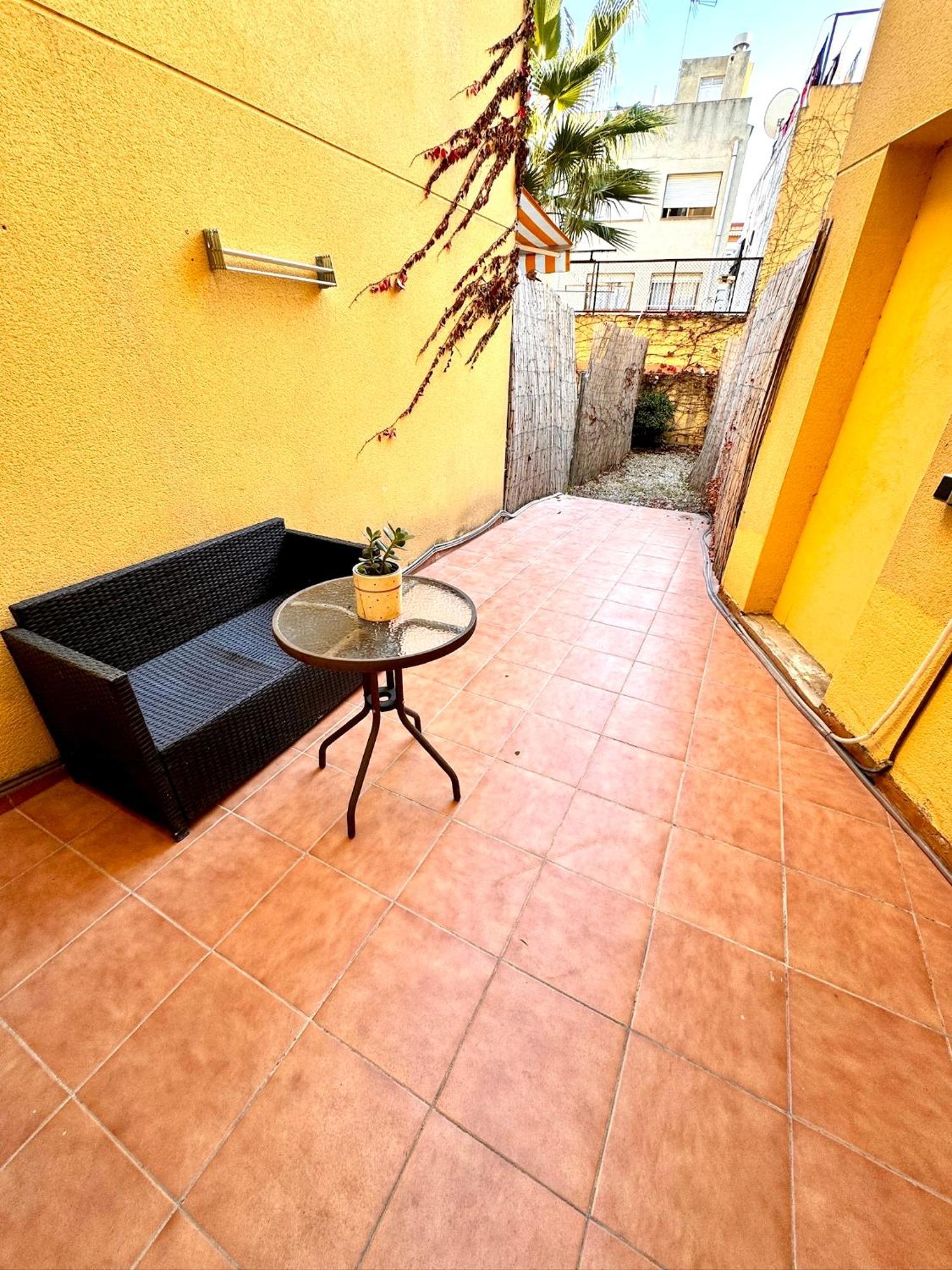 Mt Boutique Suites Y Apartamentos - Adults Only - Матаро Экстерьер фото